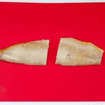 How to make this wonderful healthy breakfast of smoked haddock and poached eggs. Hardly any fat or carbs! A very healthy Yum!! | https://theyumyumclub.com