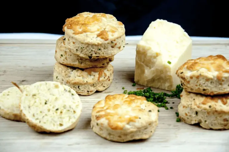 Cheese and chive scones. I love these savoury beauties. Serve with just a good helping of butter, or use as croutons with some wonderful warming soup. Yum! | theyumyumclub.com