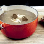 Wonderfully warming wild mushroom soup. Very easy to make and a fantastic winter lunch when served with some fresh crusty granary bread. Yum! theyumyumclub.com
