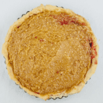 Have a savoury palate but still love puddings? Try this alternative to traditional marzipan Bakewell tart. The great taste of peanut butter, in a tart! Yum! | theyumyumclub.com