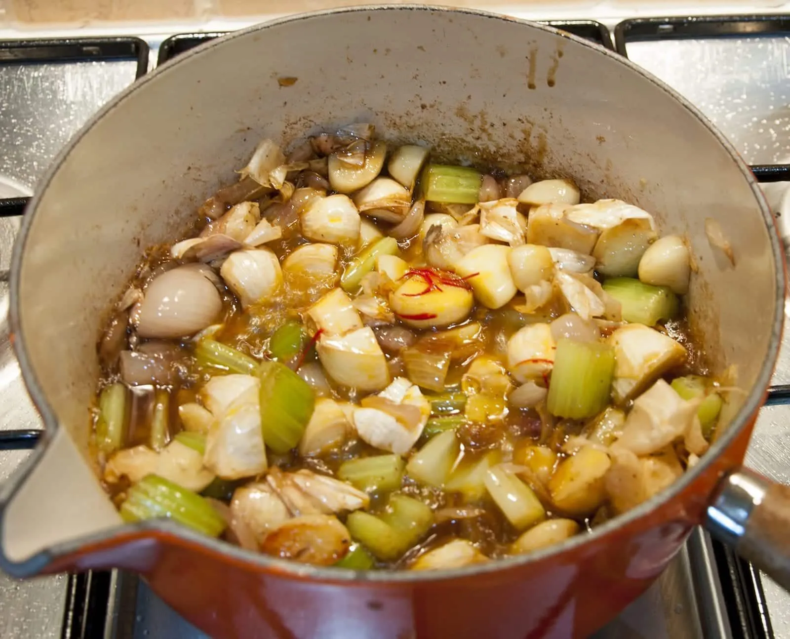 Cream of garlic and onion soup. How much more French can you get? Just remember, if you're planning on kissing after dinner you'll need to share...???? Yum! | theyumyumclub.com