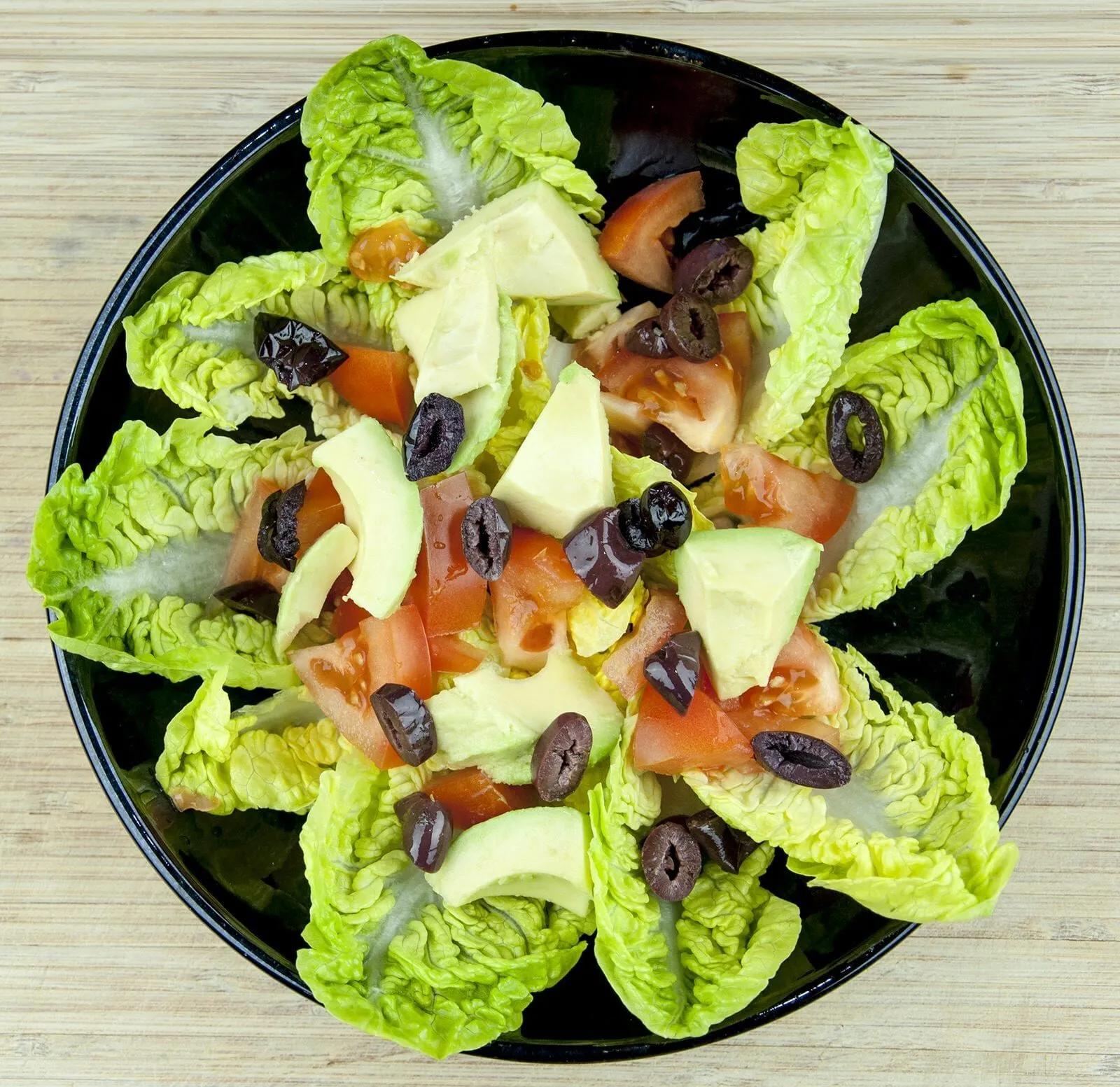 This is an amazing hot prawn salad. So tasty and so yummy. Yes, there's a touch of cheese and slaw but combined with the prawns, chilli and garlic! Wow!! | theyumyumclub.com