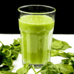 The Green Goddess is the ultimate green smoothie. Fresh green apple, avocado, spinach and cucumber. What a refreshing start to the day. Fantastic and yummy! | theyumyumclub.com