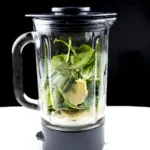 The Green Goddess is the ultimate green smoothie. Fresh green apple, avocado, spinach and cucumber. What a refreshing start to the day. Fantastic and yummy! | theyumyumclub.com