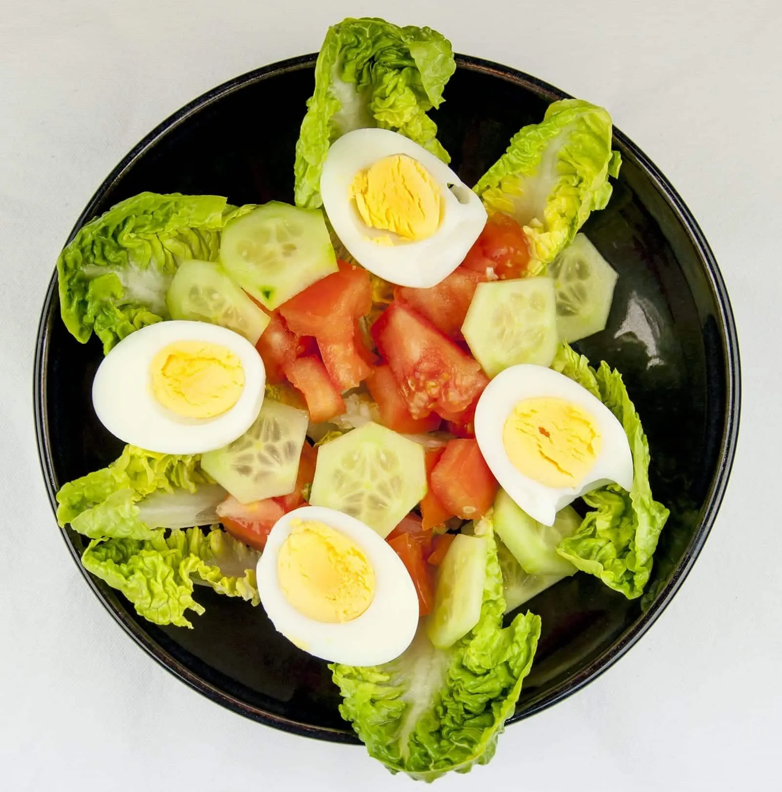 This is a fantastic smoked salmon and feta salad. The feta and the smokiness od the salmon really work. A touch of Greece in your own home Yum!
