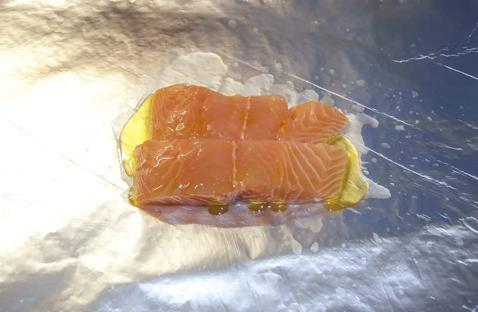 Steamed Salmon in White Wine