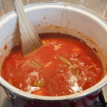 Traditional and classic tomato and basil soup. What a recipe! Tasty, creamy and at only 169 calories per serving, very healthy too!! If you miss out the scones... ???? Yum! | theyumyumclub.com