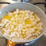 Cucumber potted shrimp. Serve as a delicious appetizer for your dinner party or as a simple nibble as your guests arrive. Shrimp, garlic and chilli all served in fresh cucumber. Yum! | theyumyumclub.com