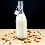 Ever wondered how to make your own almond milk? Believe me, it's easier than milking a cow! Diary free goodness in your own kitchen. And the kids can help too! | theyumyumclub.com