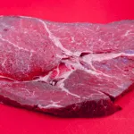 Malaysian beef rendang is a classic tasty South East Asian recipe. The sweet taste of coconut combined with chilli, ginger and eastern spices. Yum! | theyumyumclub.com