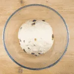 It's Easter so hot cross buns are on the menu!! What a joyous moment. Homemade hot cross buns. Simple to make and so delicious. Yum! Yum! | theyumyumclub.com
