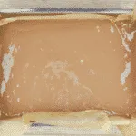 For those with a sweet tooth and a taste for luxury. Decadent Millionaire's Shortbread. A simple recipe that will have your friends begging for more. Yum! | theyumyumclub.com
