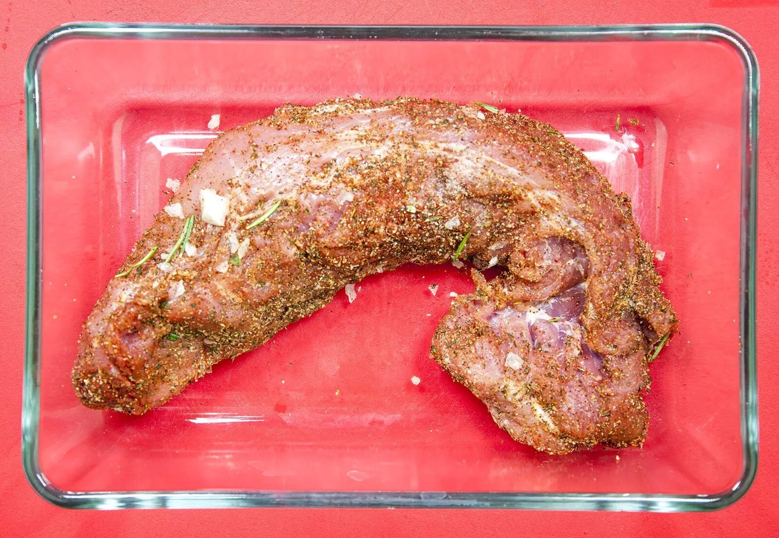 This honey soy pork tenderloin recipe is a magnificent fusion of flavours from east and west. Honey, soy, thyme, rosemary, garlic. It has them all and more! Yum!