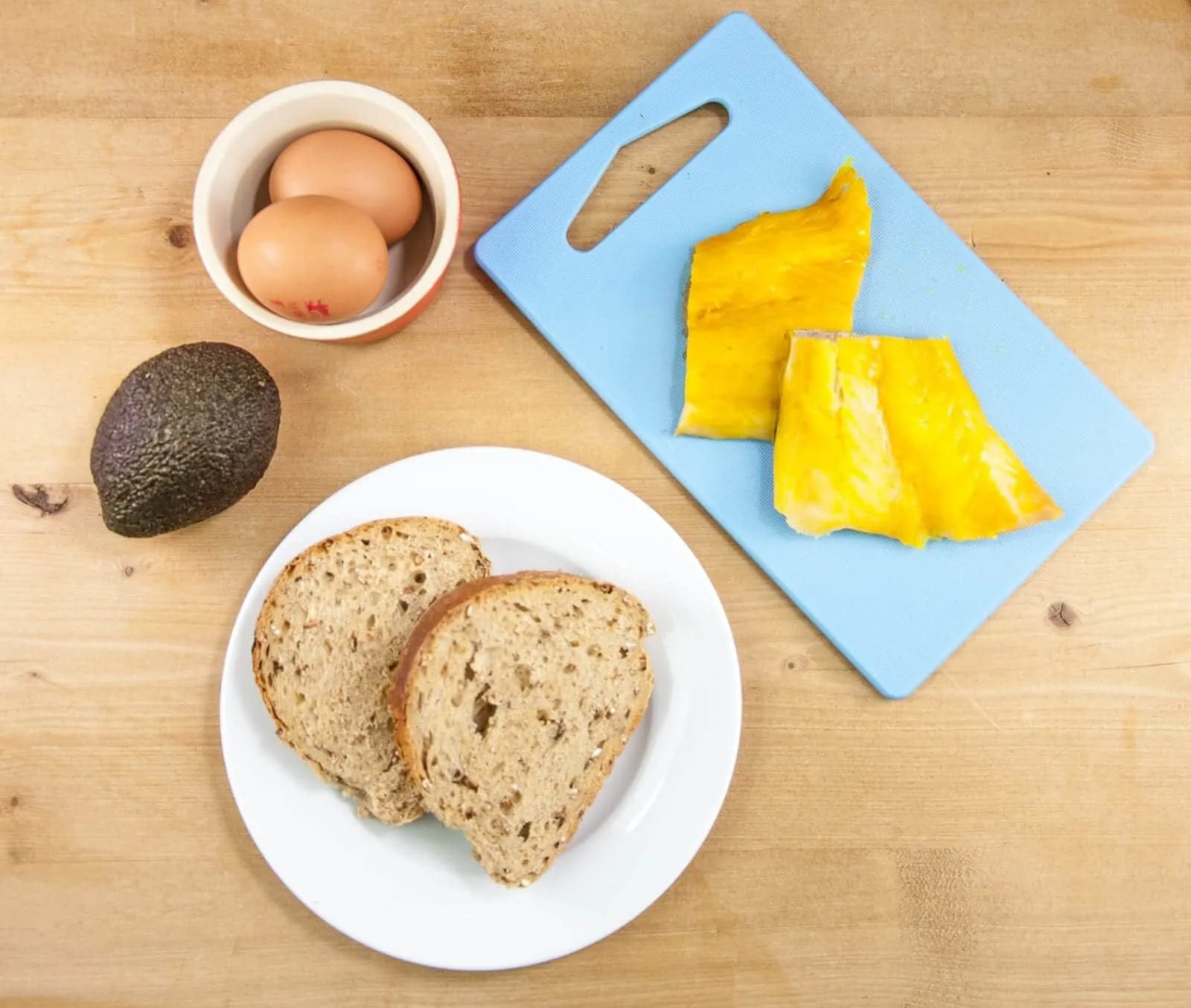 The ingredients for fanned avocado, haddock and poached egg | theyumyumclub.com