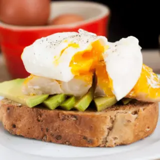 Avocado haddock and poached eggs | theyumyumclub.com