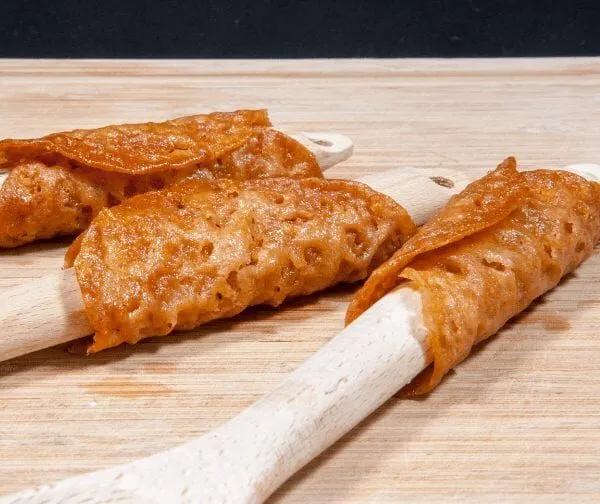 Ginger brandy snaps. Gather the ingredients | https://theyumyumclub.com/2019/05/07/ginger-brandy-snaps/