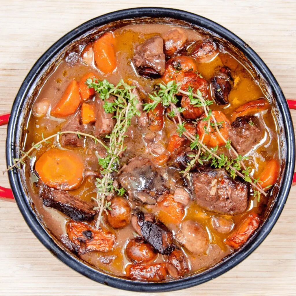 Braised beef rump in red wine | https://theyumyumclub.com/2019/05/08/braised-beef-rump-red-wine/