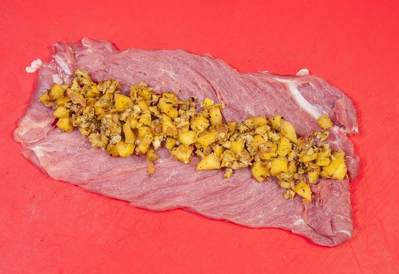 Streaky & apple pork tenderloin. Add the apple stuffing | https://theyumyumclub.com/2019/05/19/streaky-apple-pork-tenderloin/