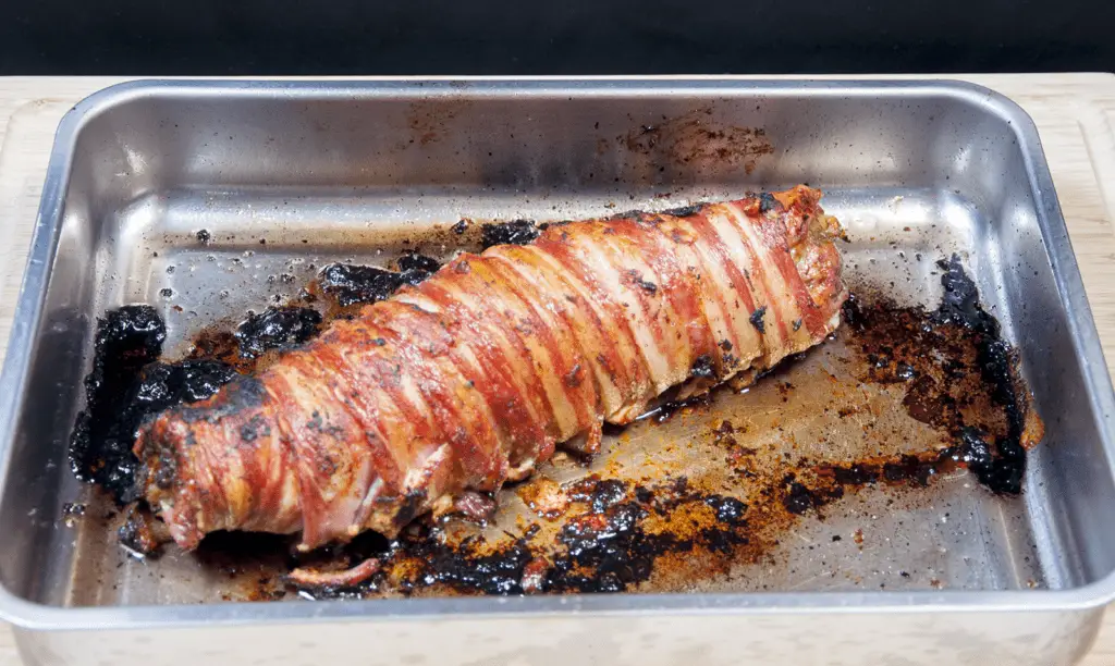 Streaky & Apple Pork Tenderloin - TheYumYumClub