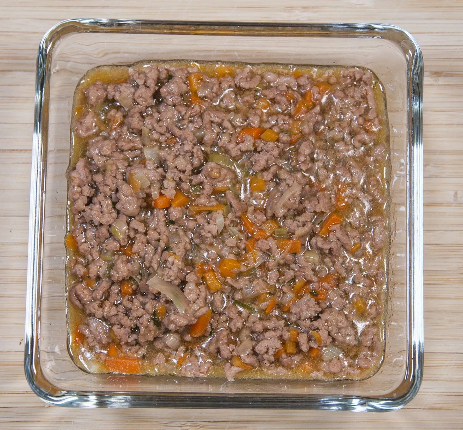 Cheddar topped shepherd's pie. Spoon into the baking dish