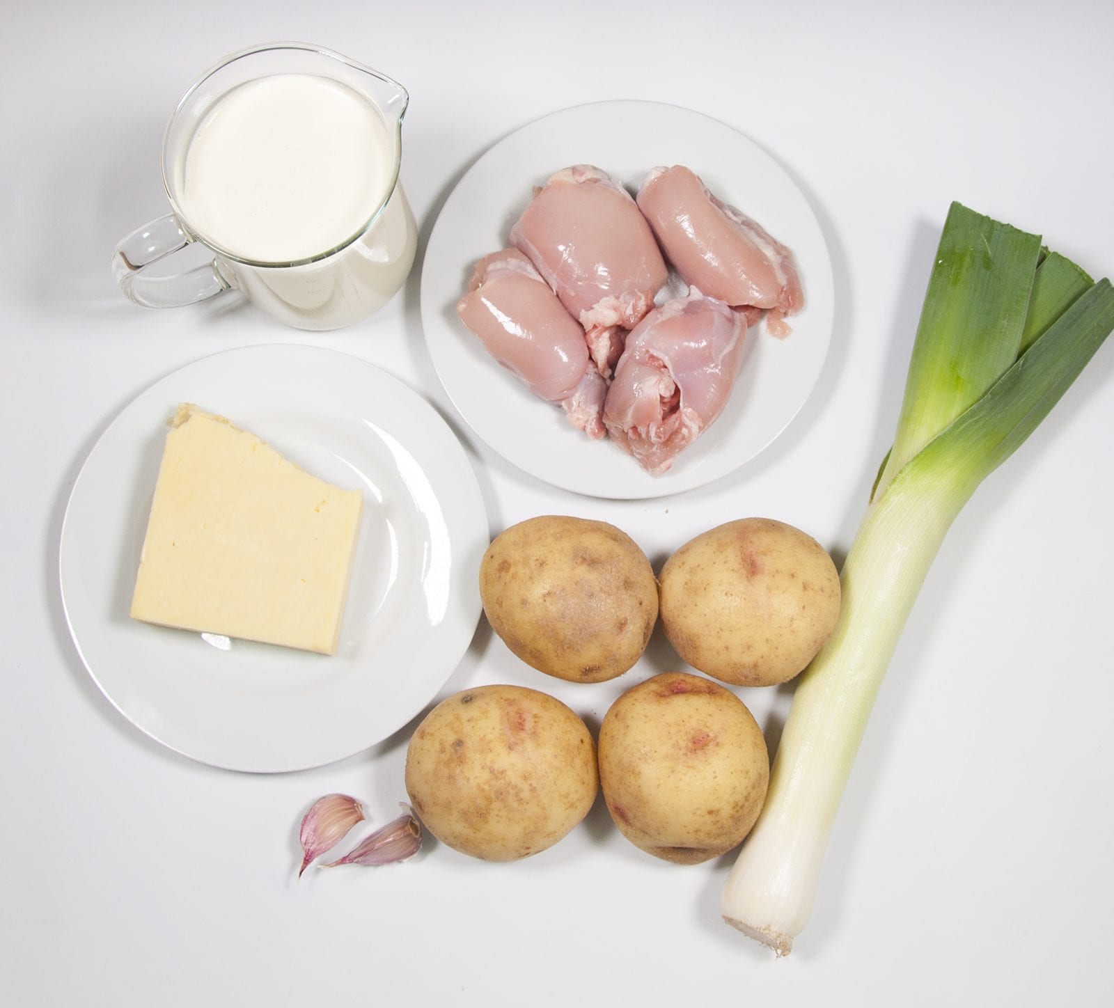 Chicken and Leek Dauphinoise. Gather the ingredients together | https://theyumyumclub.com/2019/06/03/chicken-leek-dauphinoise/