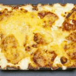 Chicken and Leek Dauphinoise | https://theyumyumclub.com/2019/06/03/chicken-leek-dauphinoise/