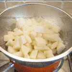 Cook the potatoes | https://theyumyumclub.com/2019/06/24/bavarian-potato-salad-bacon/