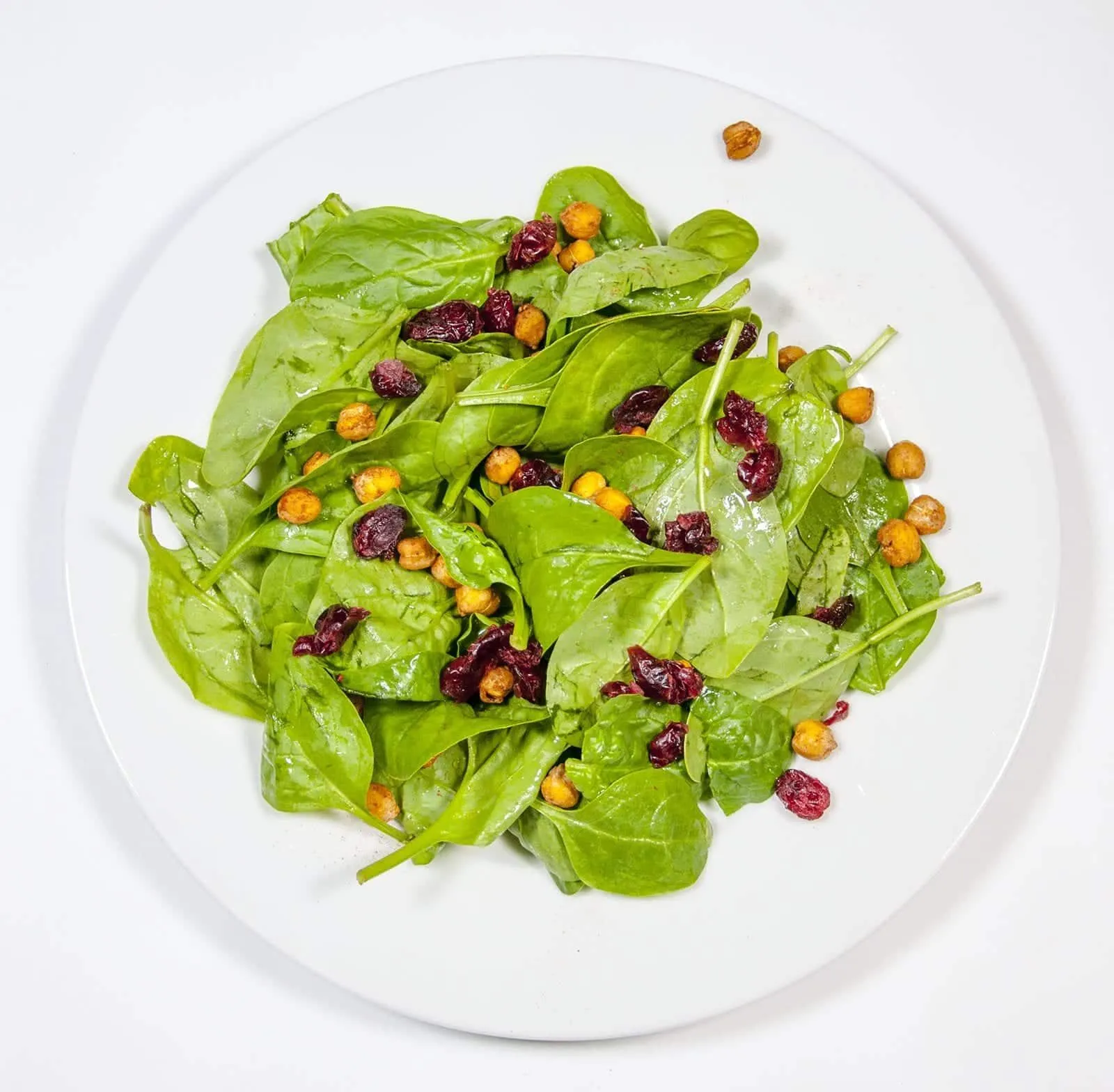 Add the cranberries | https://theyumyumclub.com/2019/06/18/moroccan-chickpea-salad/