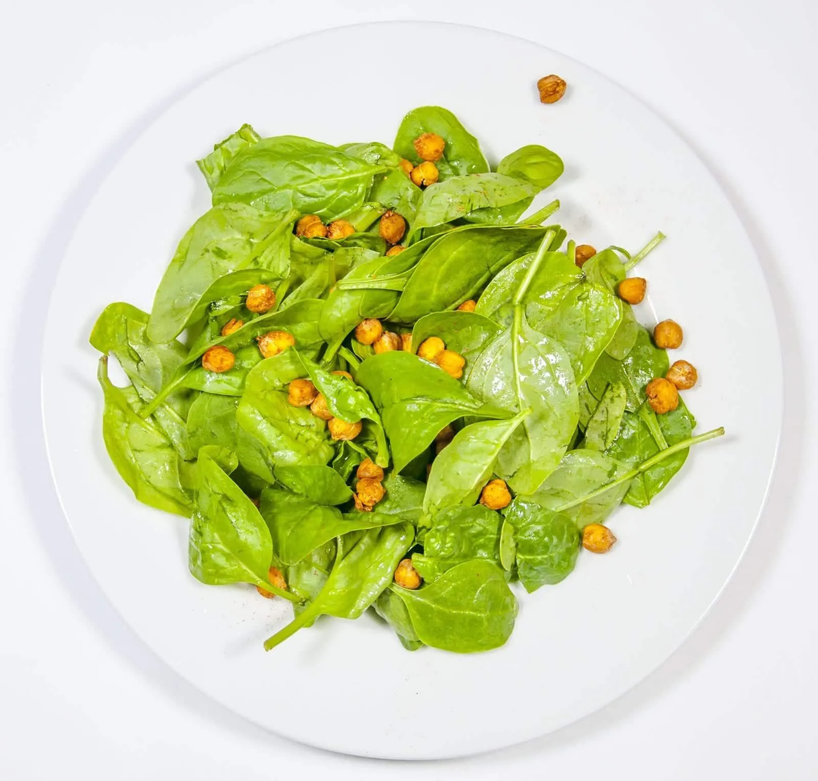 Add the chickpeas | https://theyumyumclub.com/2019/06/18/moroccan-chickpea-salad/