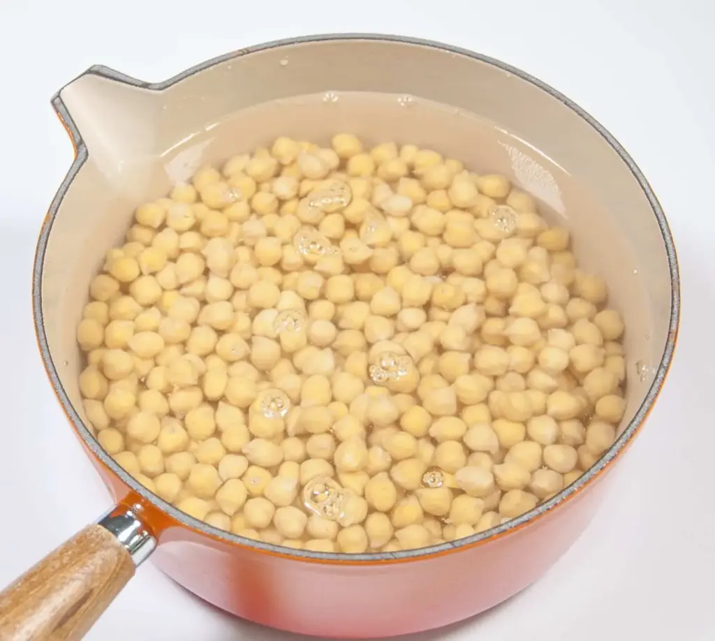 Boil for 45 minutes | https://theyumyumclub.com/2019/06/18/moroccan-chickpea-salad/