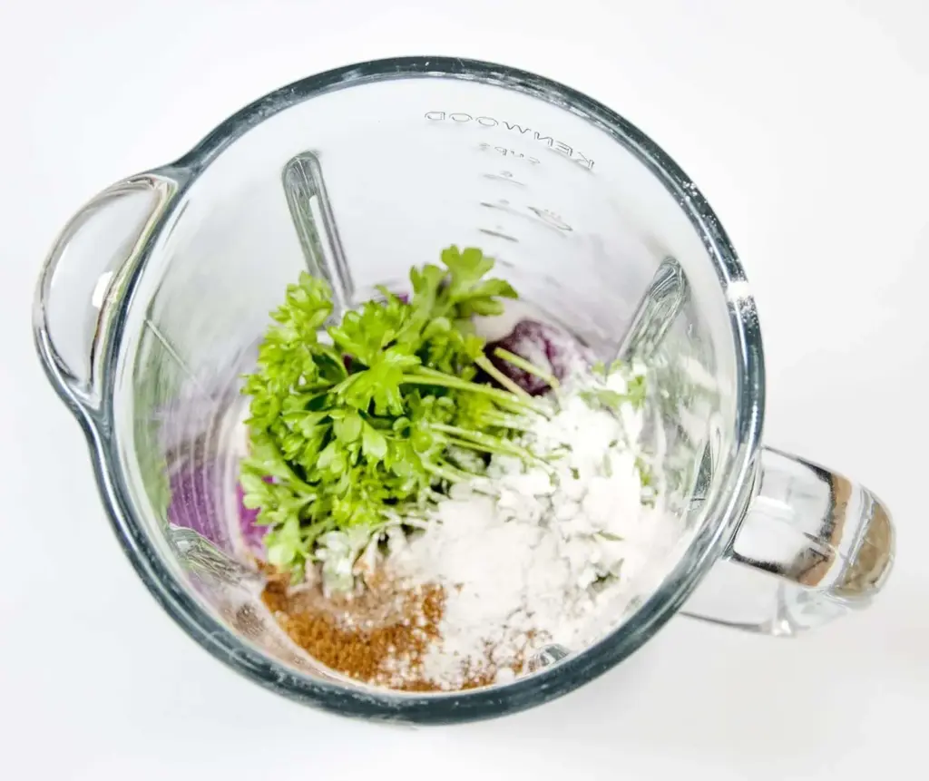 Add all ingredients to a belnder | https://theyumyumclub.com/2019/07/05/falafels-fit-for-the-pharaohs/