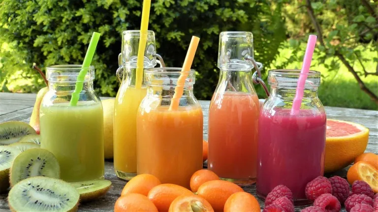 How To Make Healthy Juices At Home: 6 Incredible Ingredients To Use