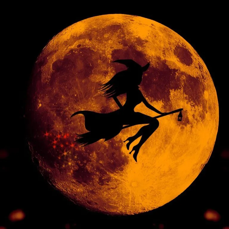 10 Halloween Themed Foods That Will Spook Your Guests!